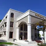 Familly Art Nirvana