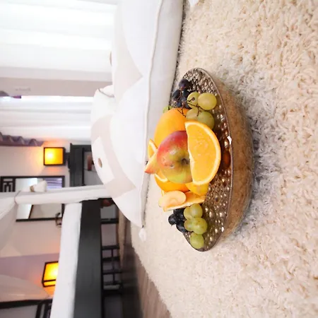 Familly Art Nirvana 3* Shumen