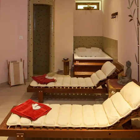 Hotel Familly Art Nirvana Shumen